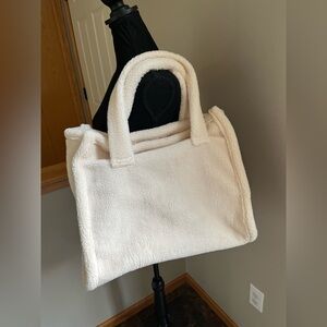 Virginia Wolf Stella cream color Sherpa fluffy large tote bag double handles.